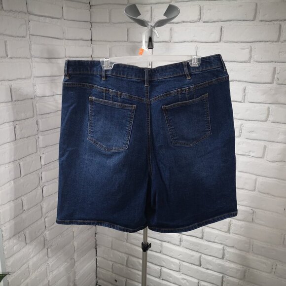 DC Jeans Curvy Ladies Size 22 Medium Wash Jean Shorts - Picture 2 of 11